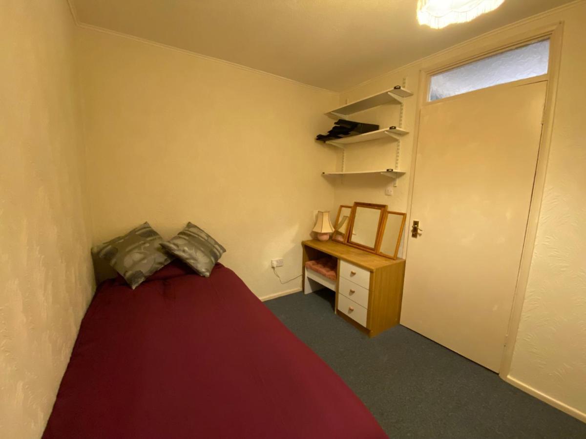 ברמינגהאם Serene 4Br In Harborne Close To Qe Hospital, Harborne Centre מראה חיצוני תמונה